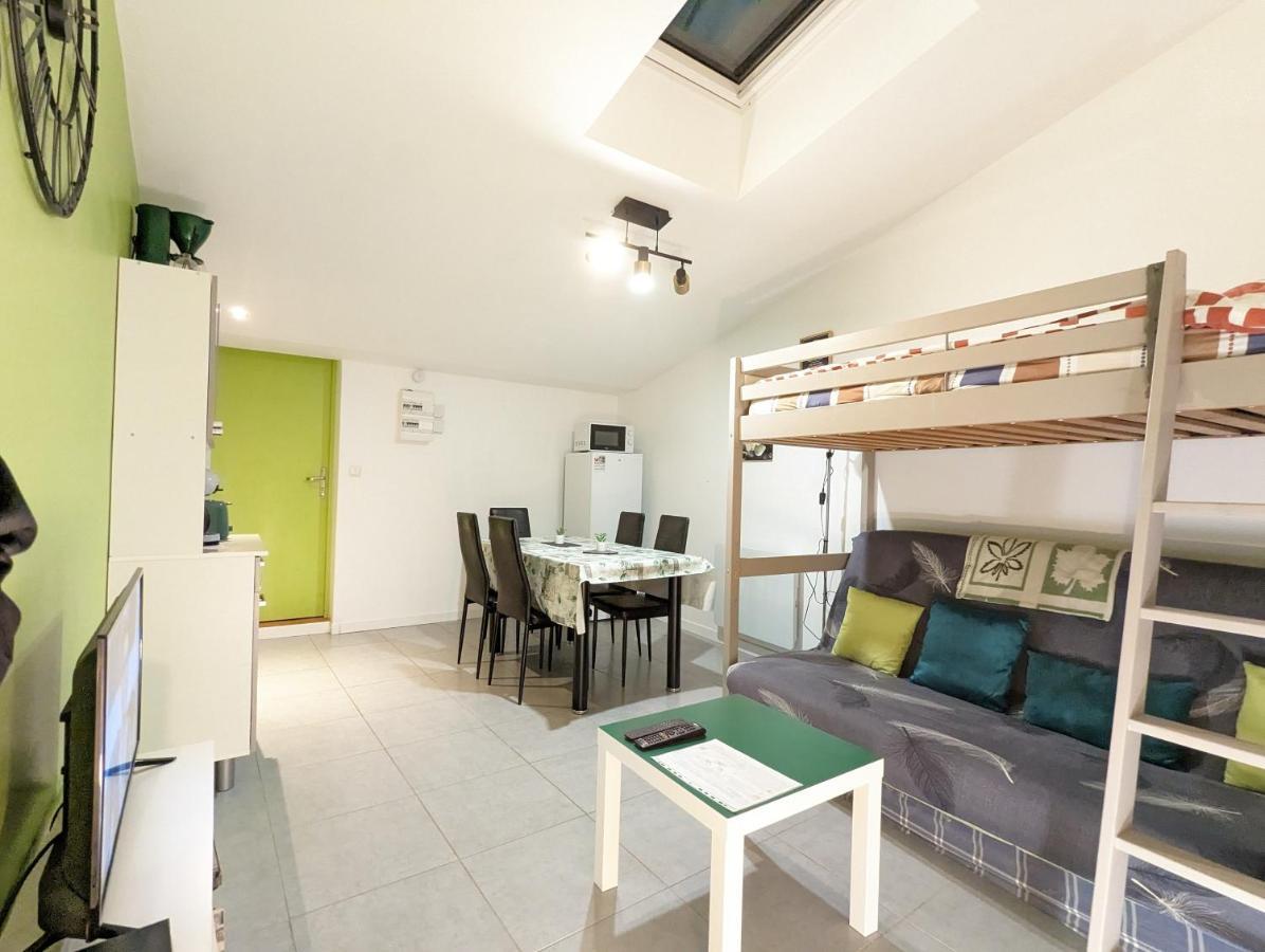 Appartement Entier Meuble A Beaumont Proche Futuroscope Et Poitiers Technopole Экстерьер фото